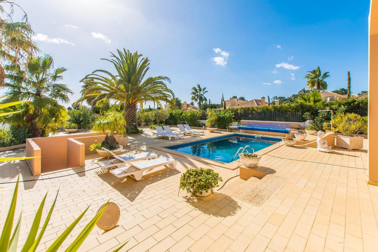 Villa Midas